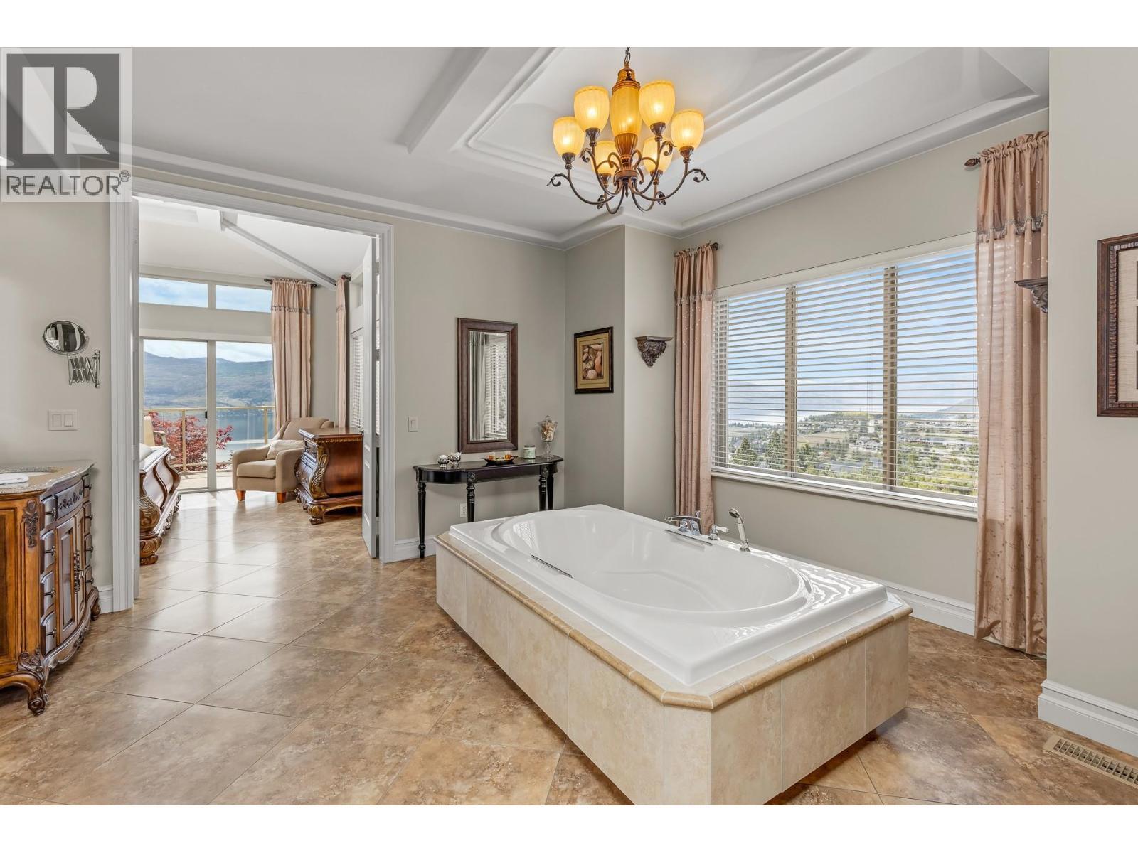 1284 Timothy Place. West Kelowna, British Columbia