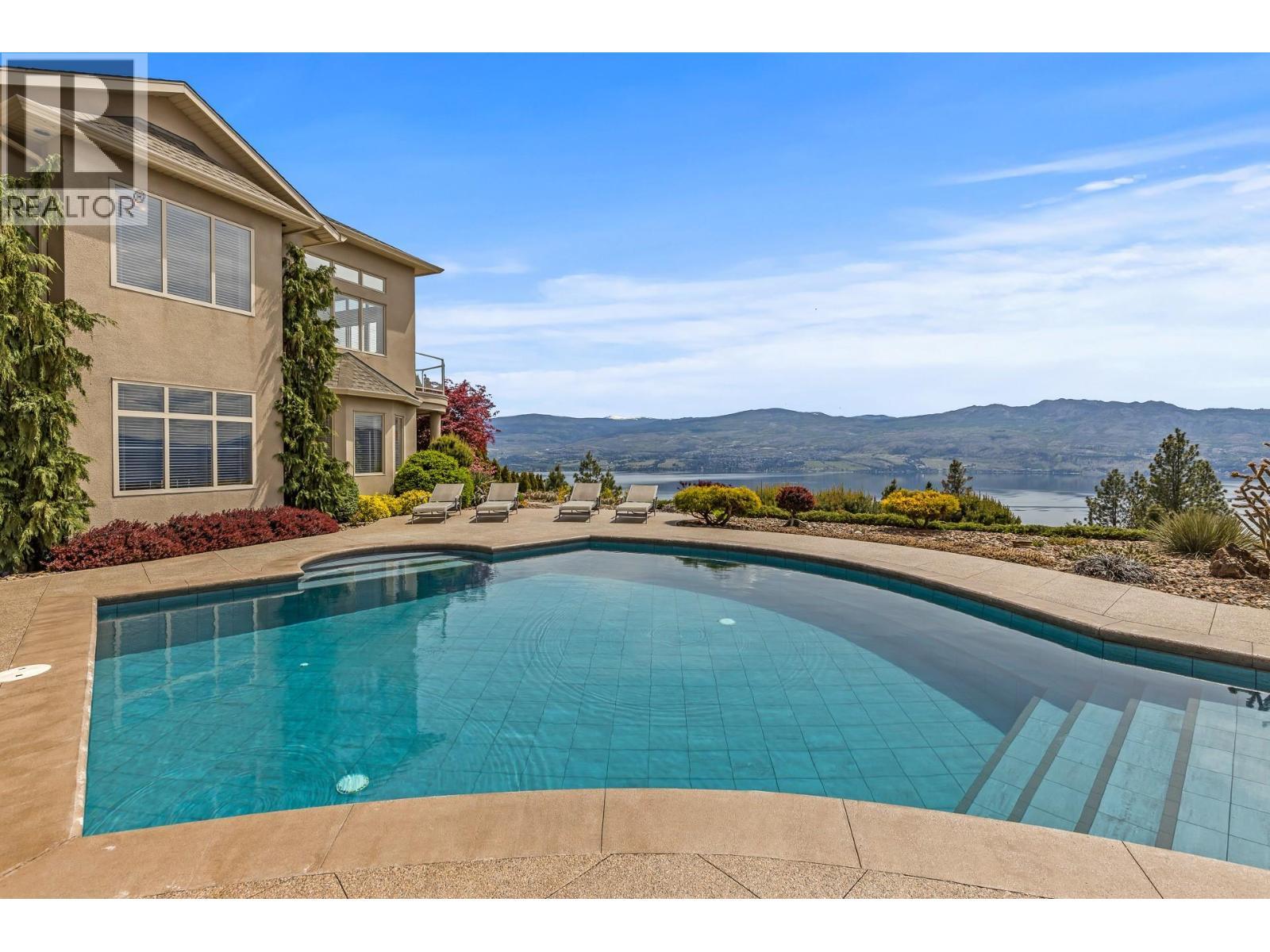 1284 Timothy Place. West Kelowna, British Columbia