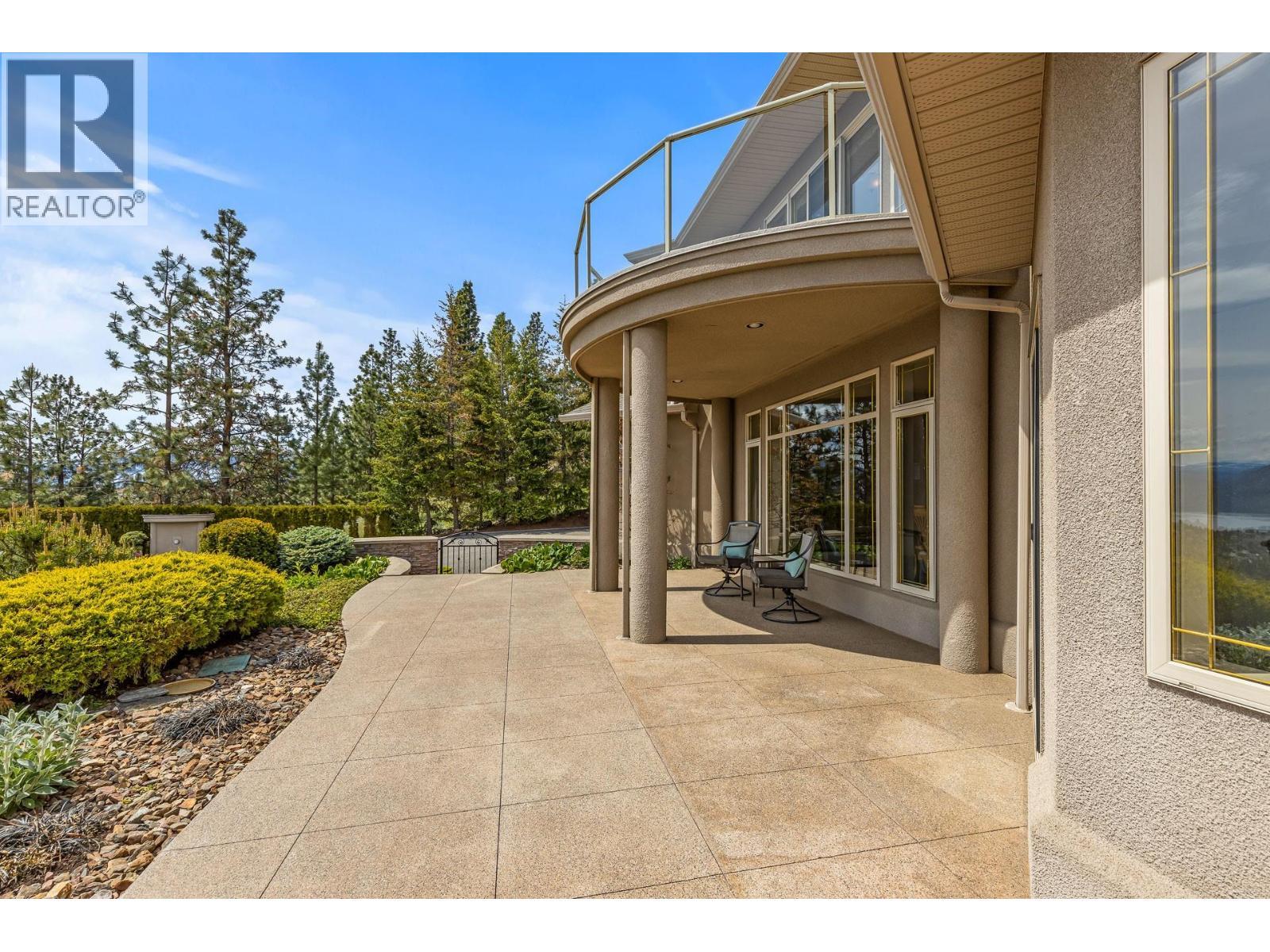 1284 Timothy Place. West Kelowna, British Columbia