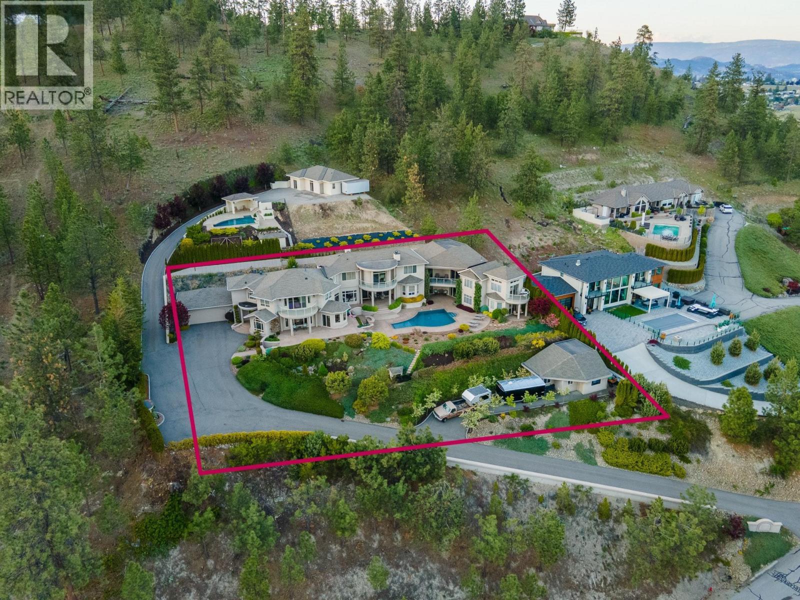 1284 Timothy Place. West Kelowna, British Columbia