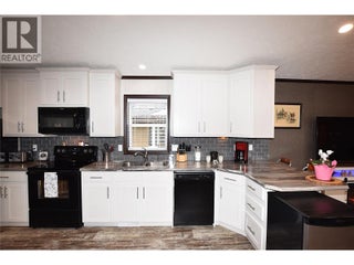 61 Antoine Road Unit# 8. Vernon, British Columbia