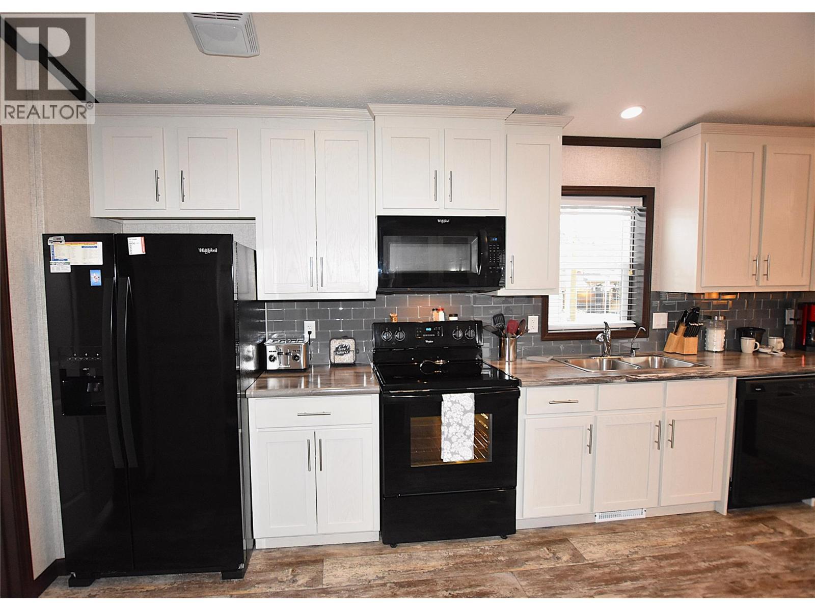 61 Antoine Road Unit# 8. Vernon, British Columbia