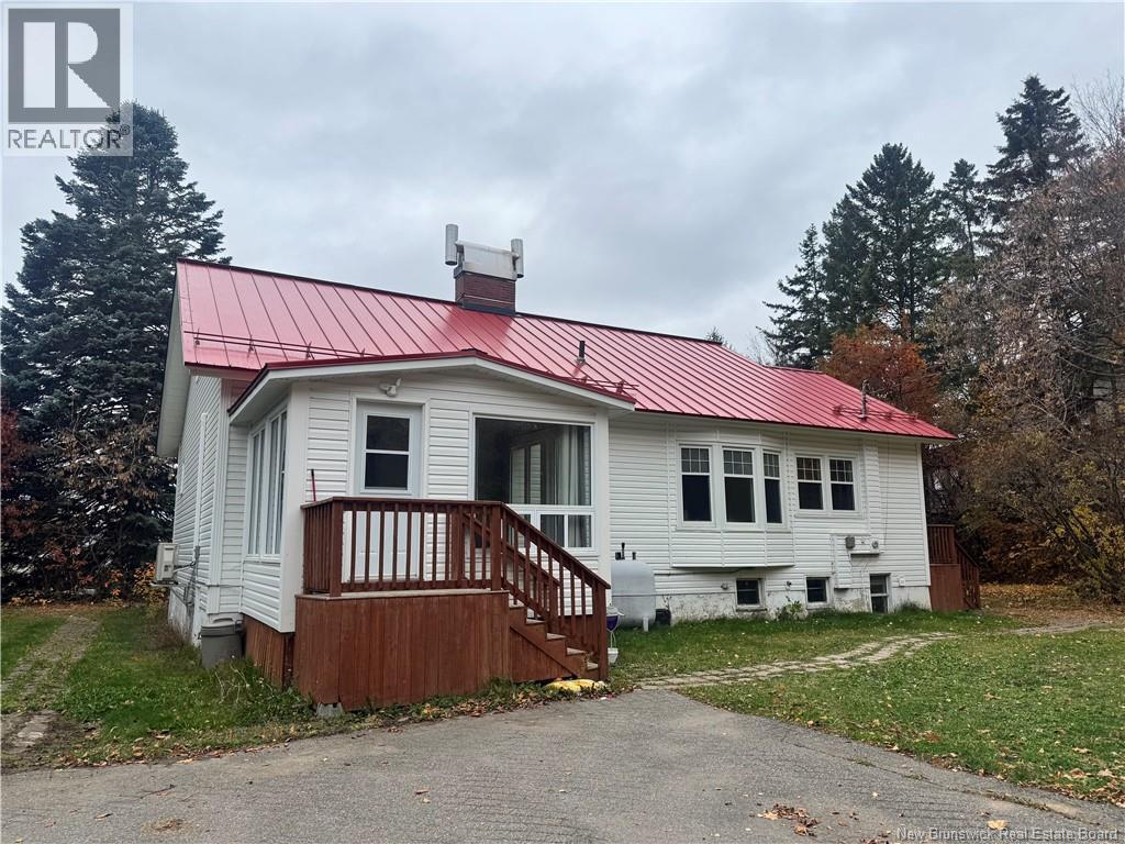 775 Murray Avenue, Bathurst