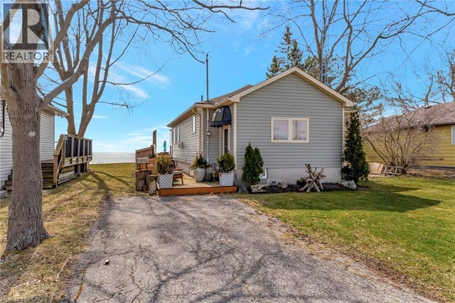 968 South Coast Drive, Selkirk