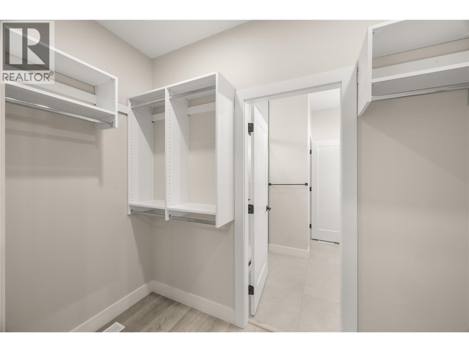 1789 Viewpoint Drive. Kelowna, British Columbia