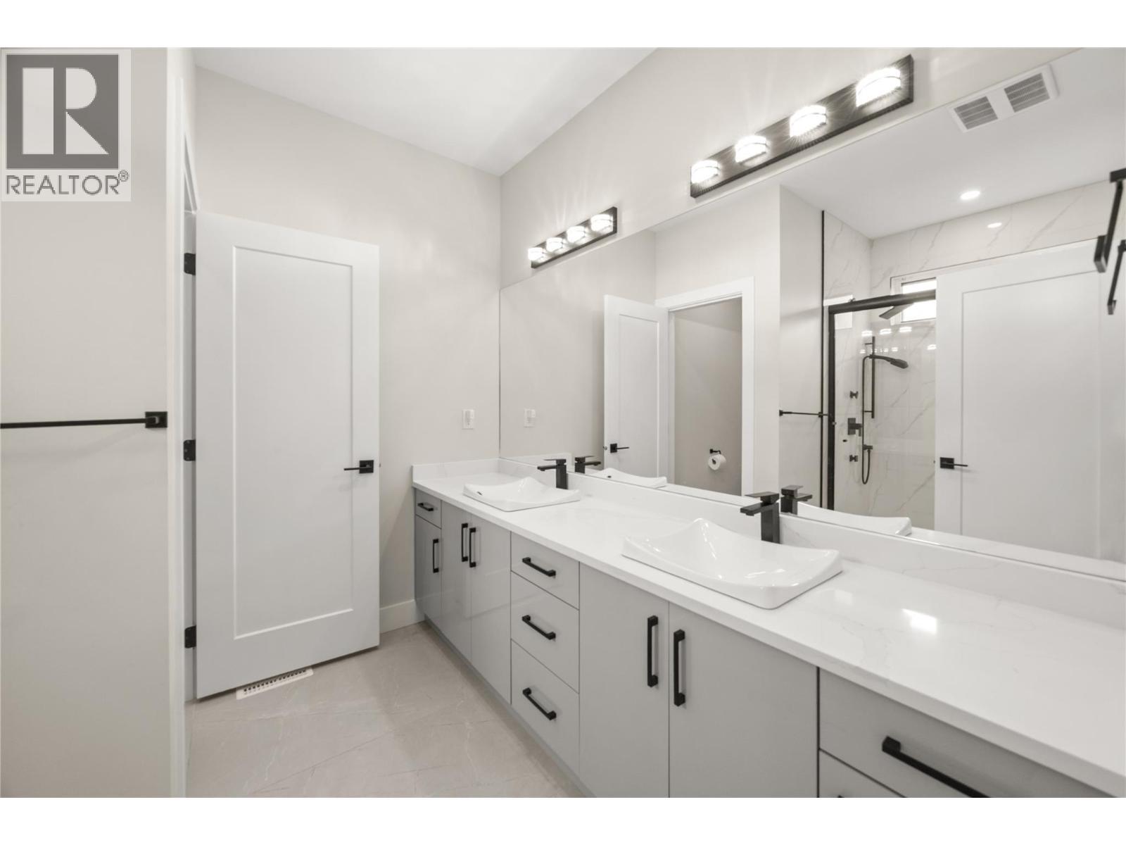 1789 Viewpoint Drive. Kelowna, British Columbia