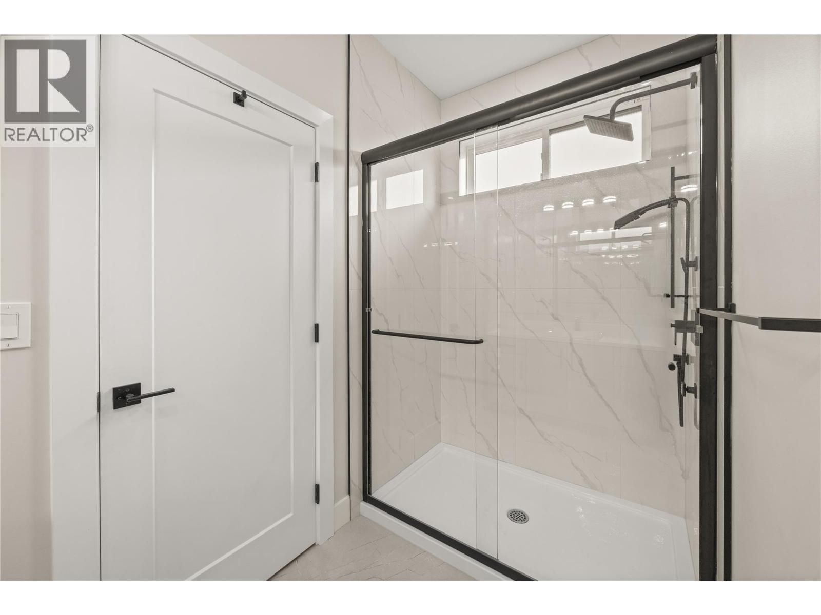 1789 Viewpoint Drive. Kelowna, British Columbia