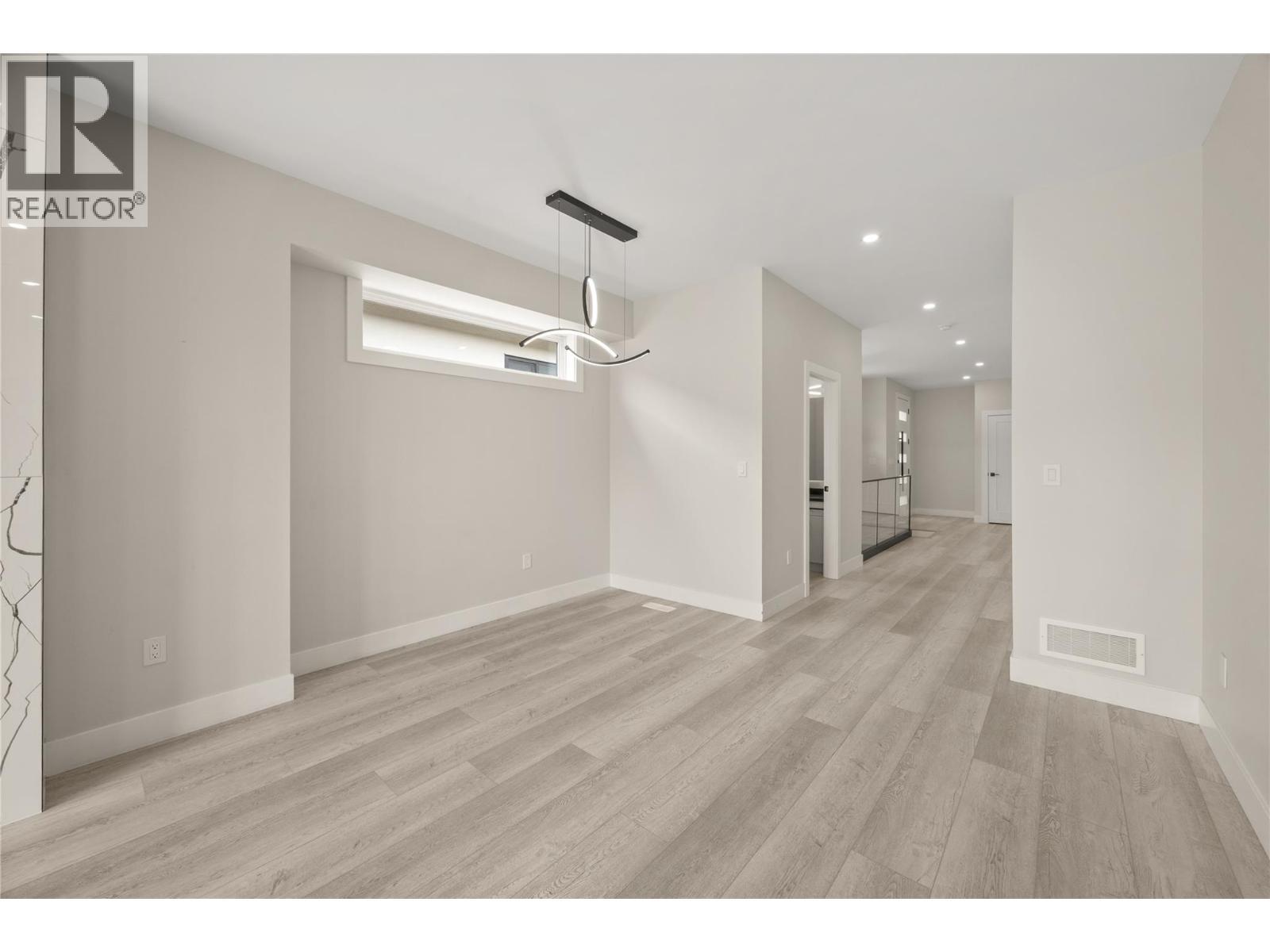 1789 Viewpoint Drive. Kelowna, British Columbia