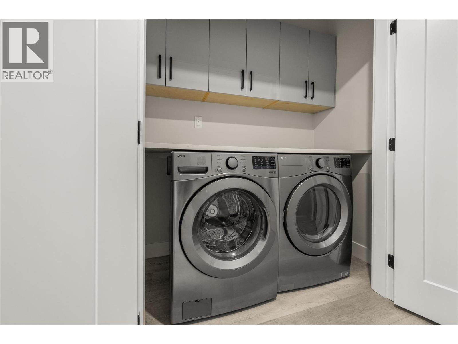 1789 Viewpoint Drive. Kelowna, British Columbia