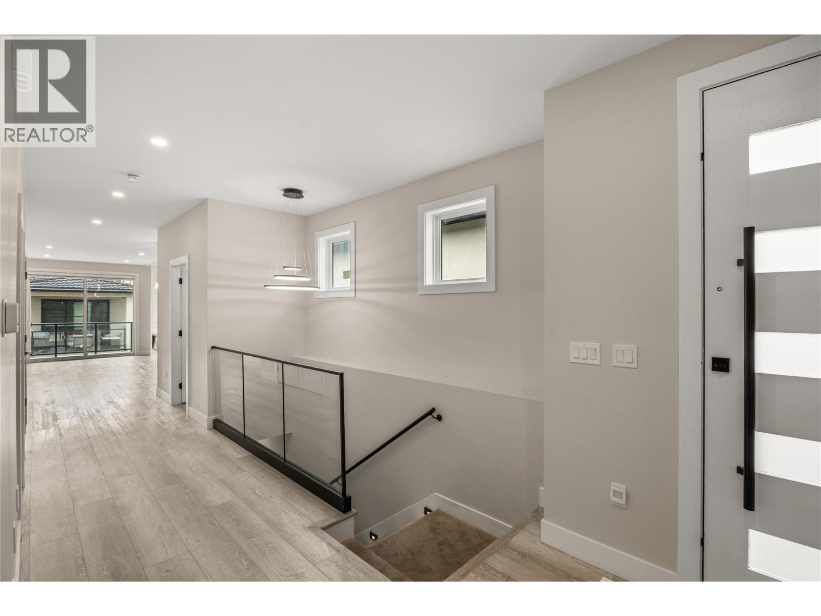 1789 Viewpoint Drive. Kelowna, British Columbia