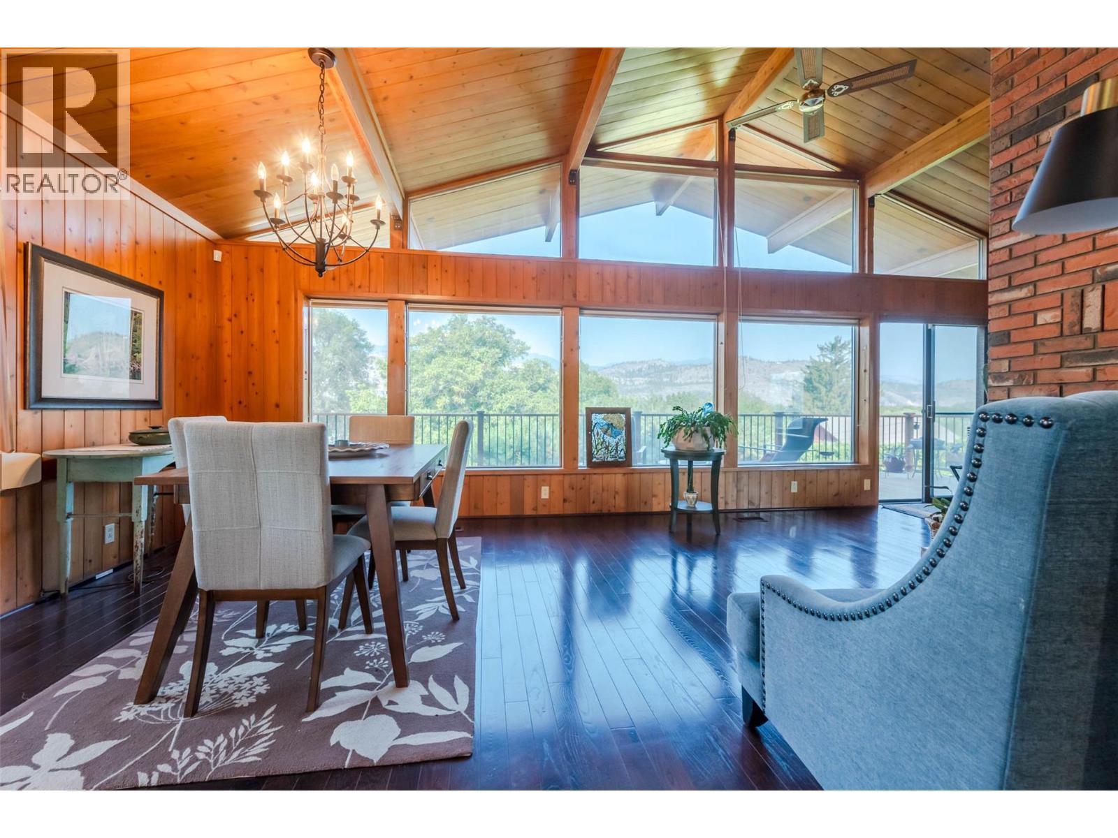 975 Heron Court. Oliver, British Columbia