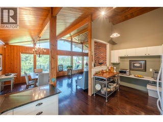 975 Heron Court. Oliver, British Columbia