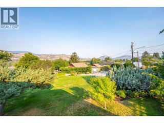 975 Heron Court. Oliver, British Columbia