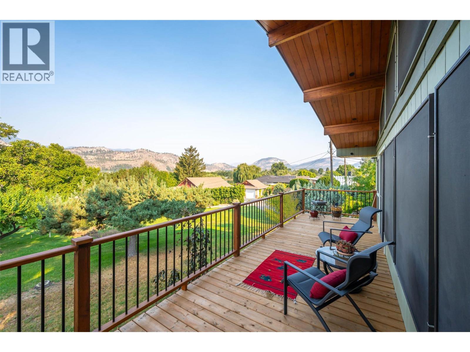 975 Heron Court. Oliver, British Columbia