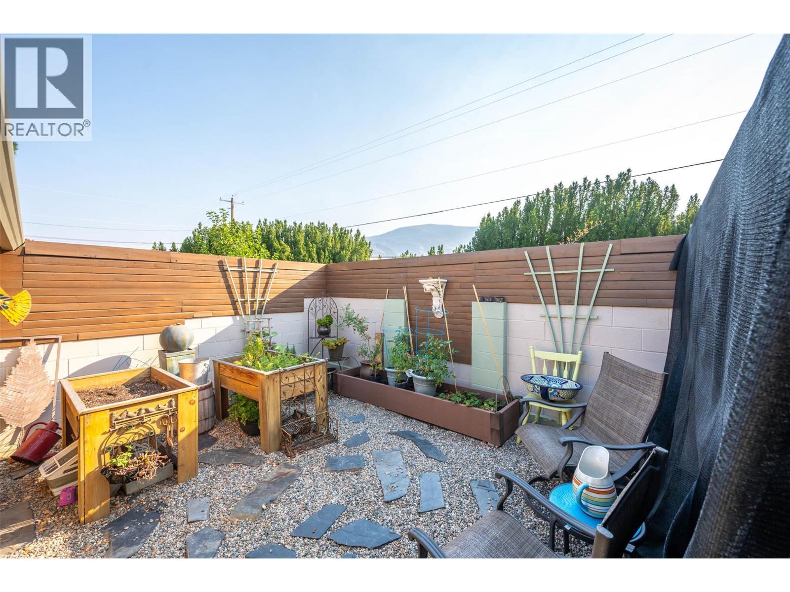 975 Heron Court. Oliver, British Columbia