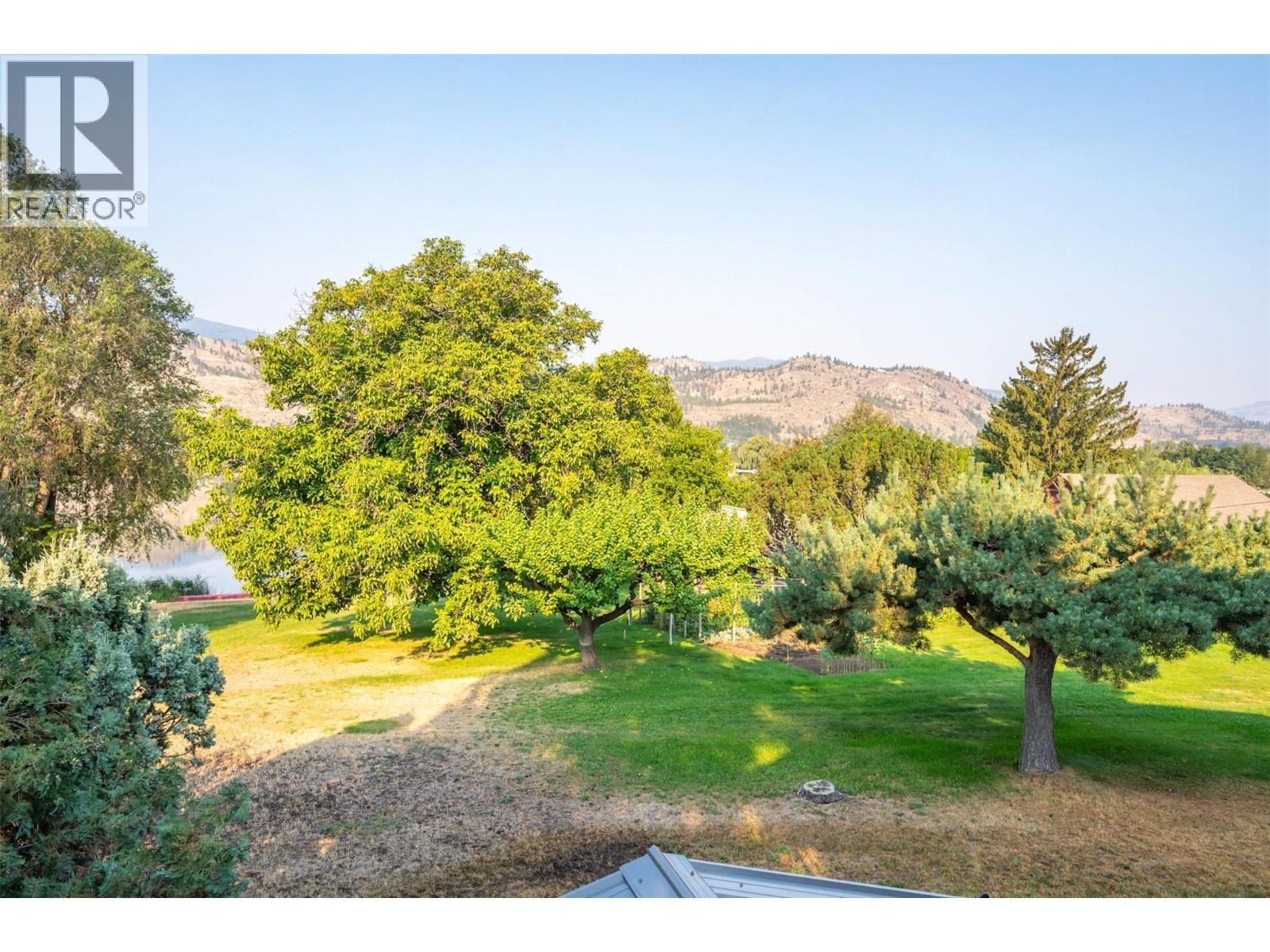 975 Heron Court. Oliver, British Columbia