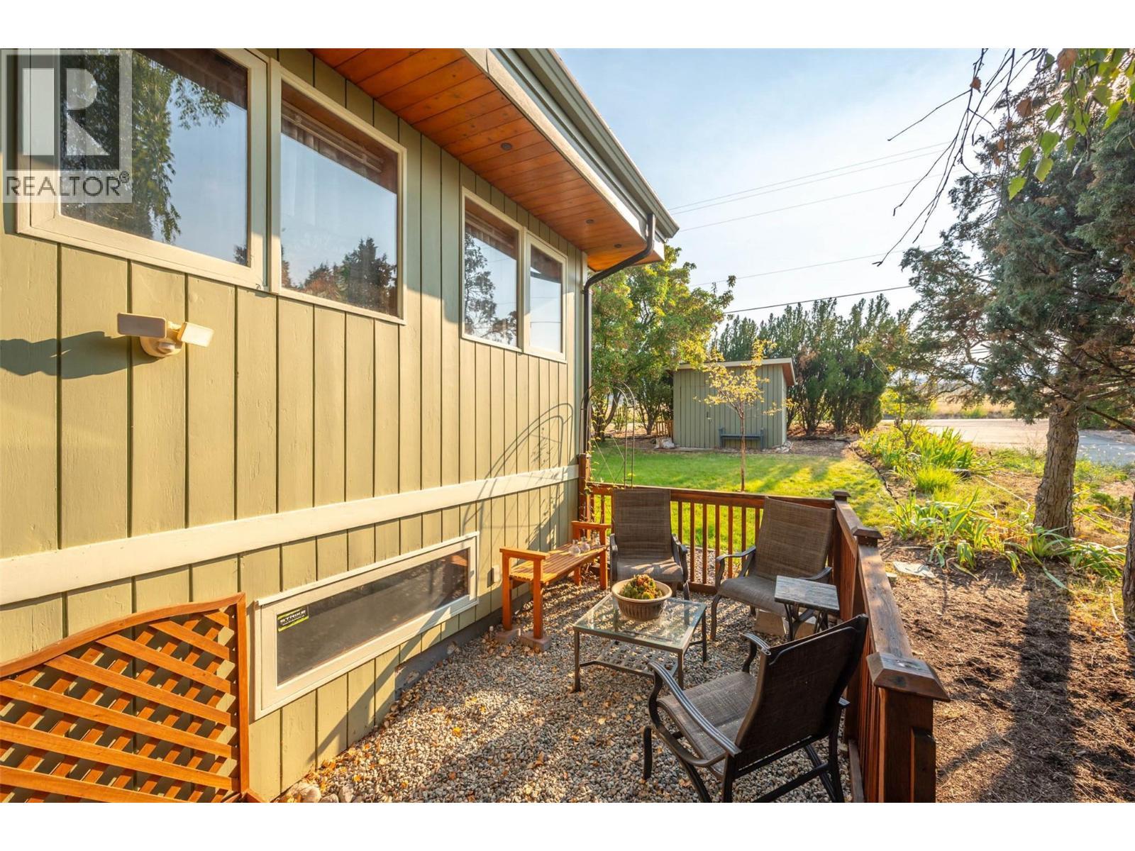 975 Heron Court. Oliver, British Columbia