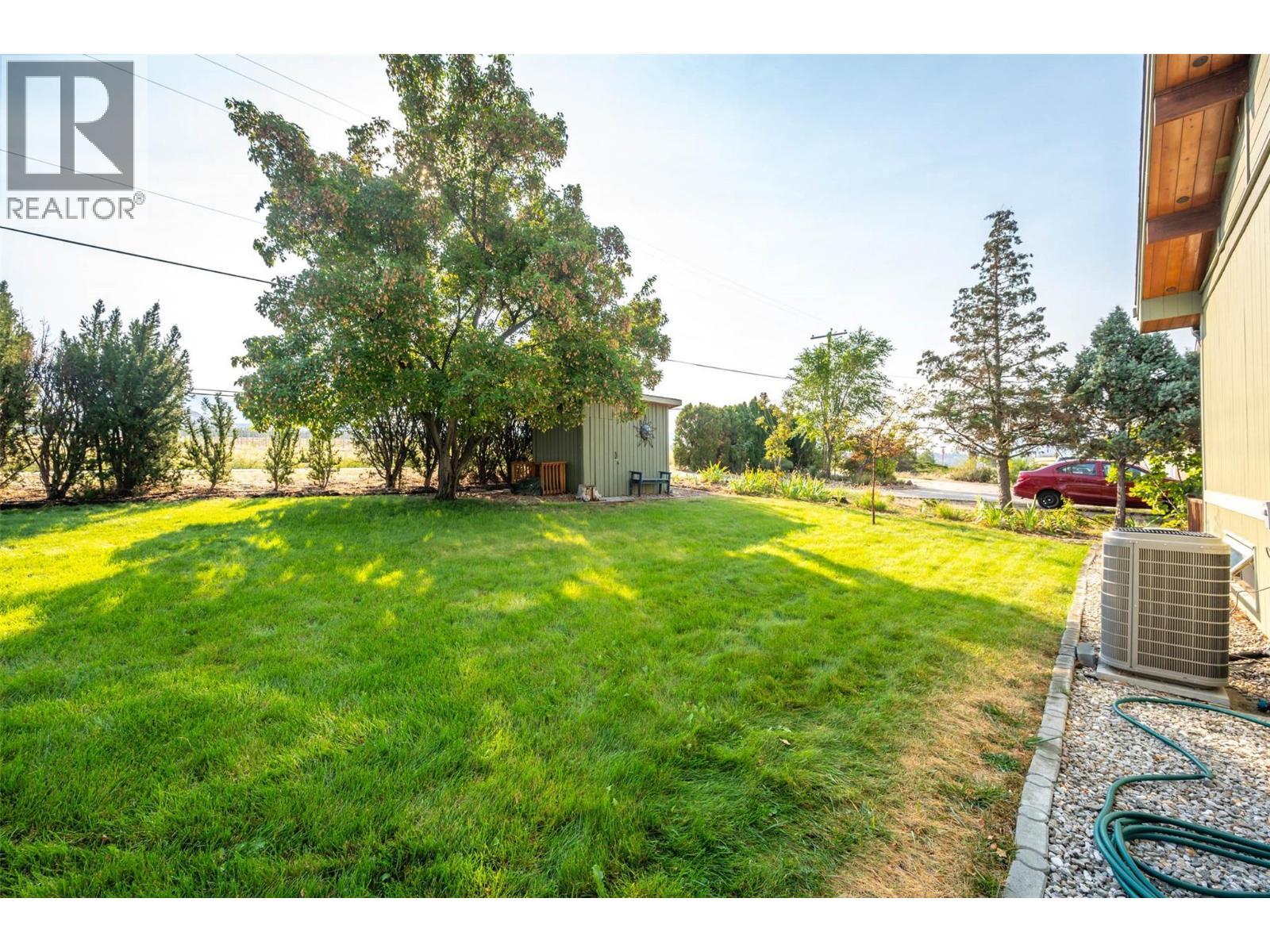 975 Heron Court. Oliver, British Columbia