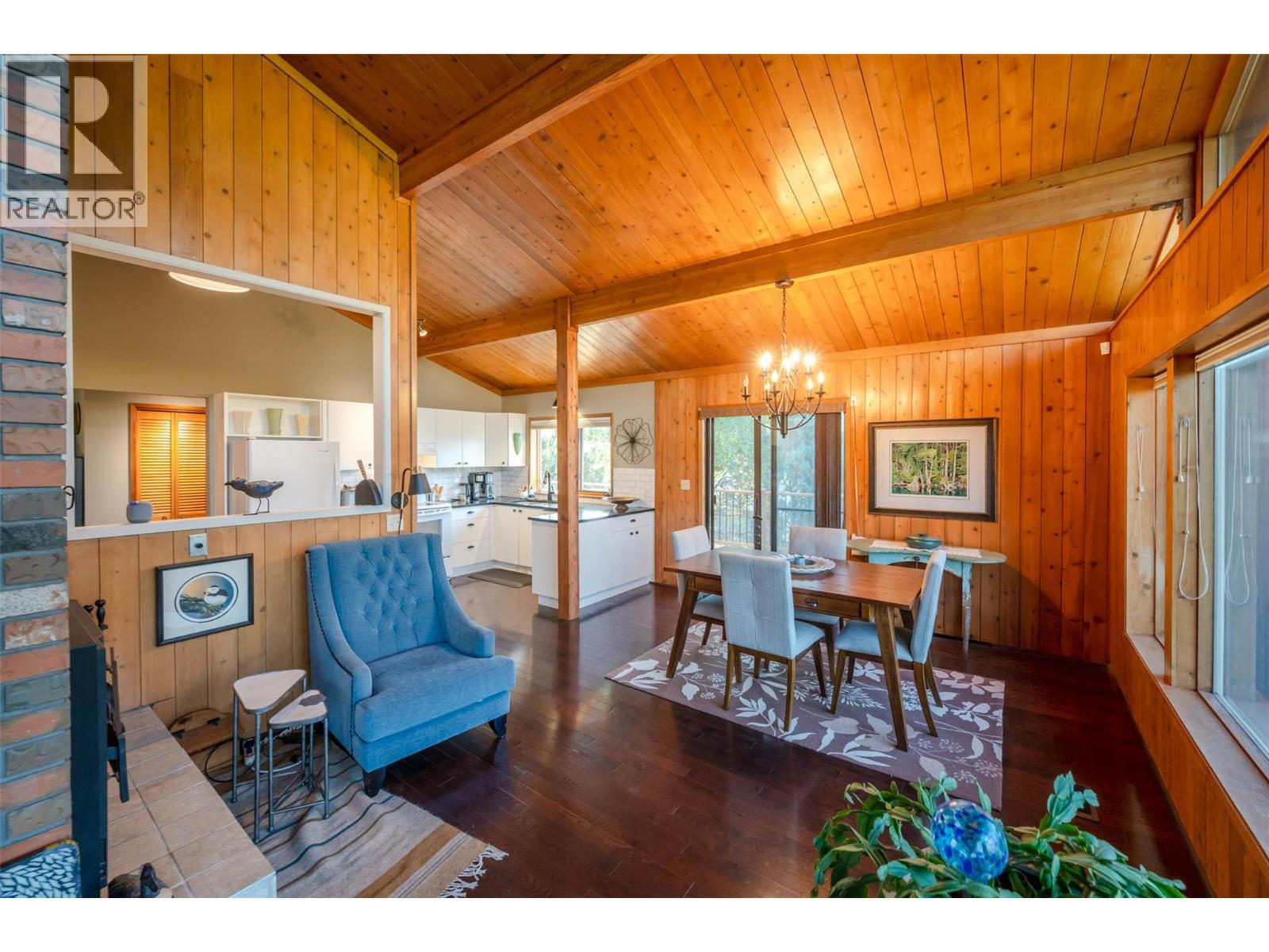 975 Heron Court. Oliver, British Columbia