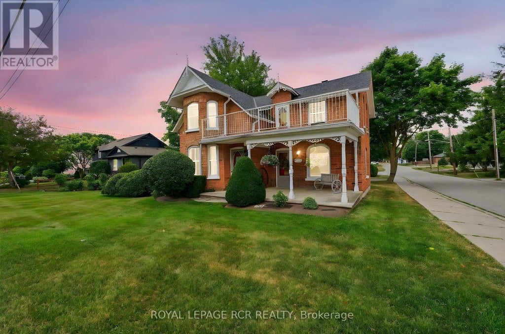 36 Main Street, East Gwillimbury (mt Albert)