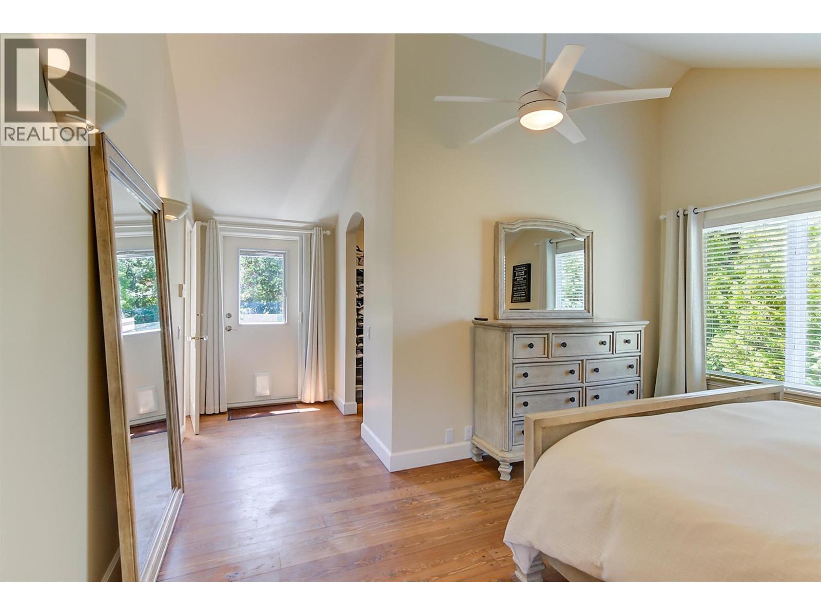 5127 Luckett Court. Kelowna, British Columbia