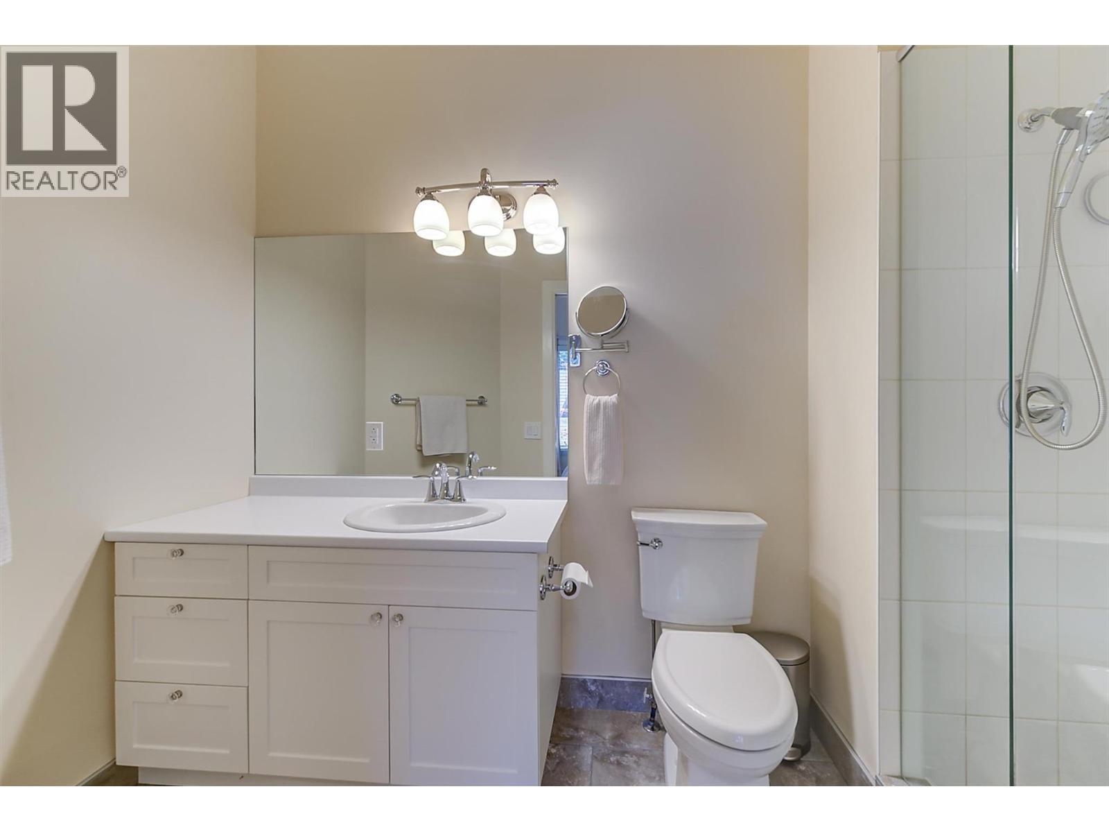 5127 Luckett Court. Kelowna, British Columbia