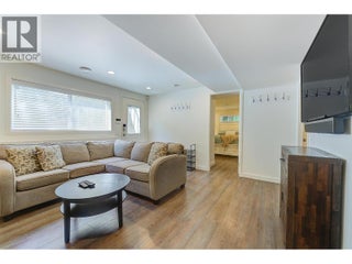 5127 Luckett Court. Kelowna, British Columbia