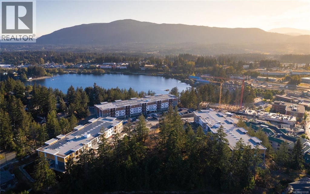 308 4810 Cedar Ridge Place, Nanaimo