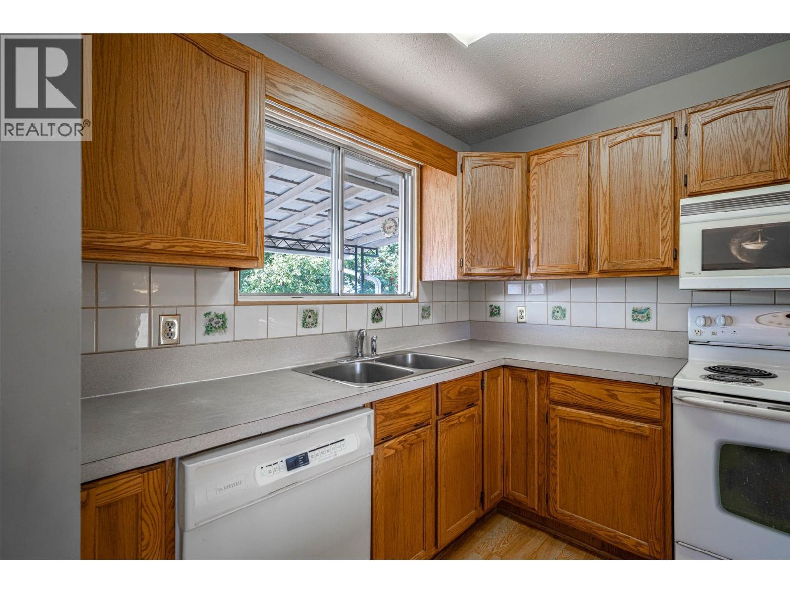 4402 16 Avenue Lot# 7. Vernon, British Columbia