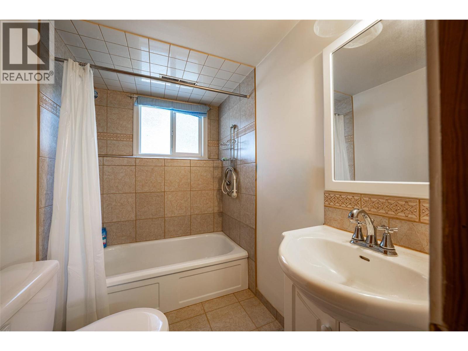 4402 16 Avenue Lot# 7. Vernon, British Columbia