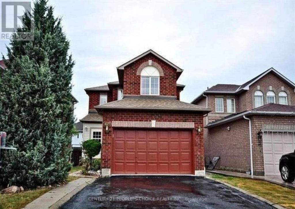 Upper - - 5689 Sidmouth Street, Mississauga (east Credit)