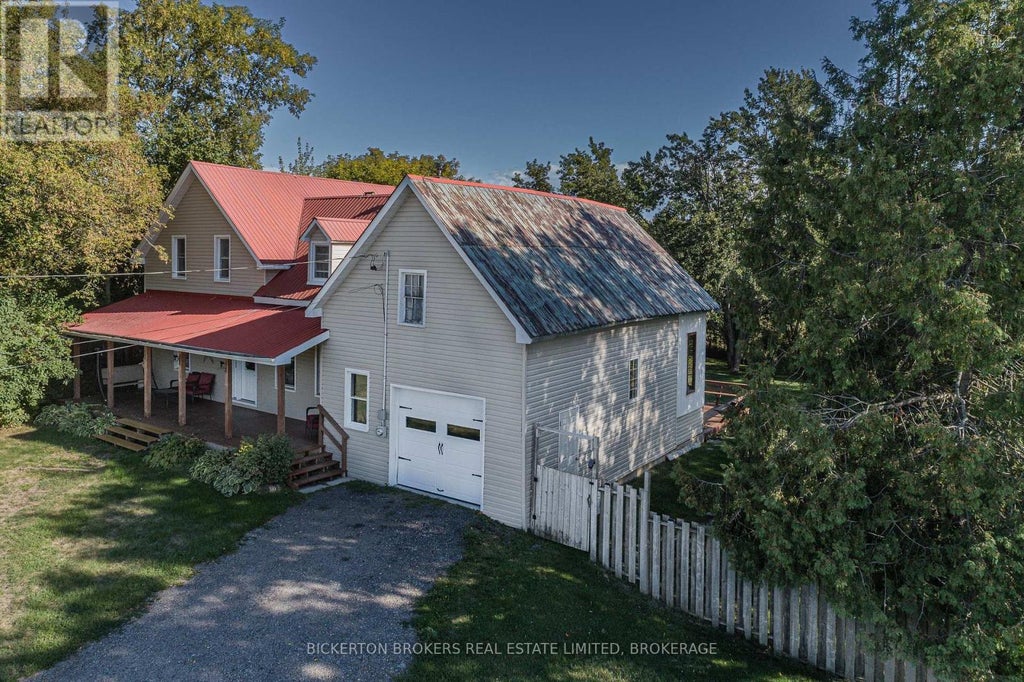 55 Union Road, Front Of Leeds & Seeleys Bay