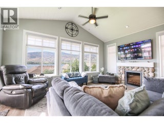 2450 Radio Tower Road Unit# 202. Oliver, British Columbia