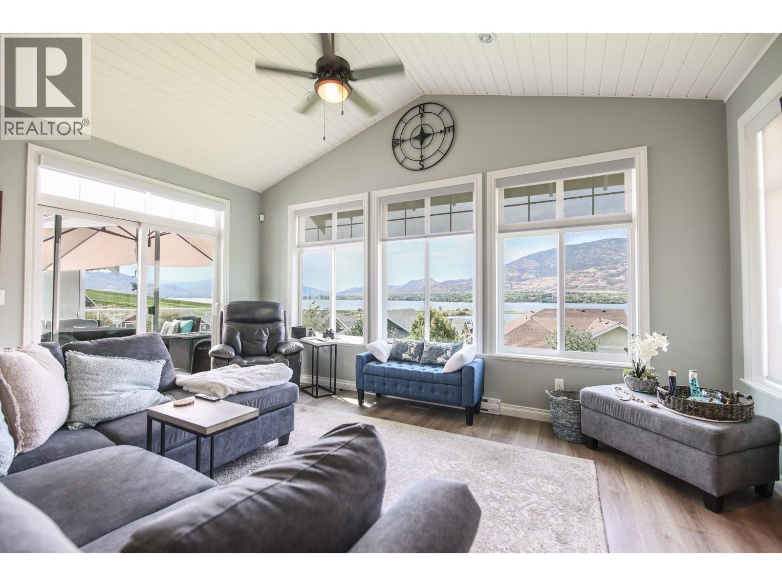 2450 Radio Tower Road Unit# 202. Oliver, British Columbia