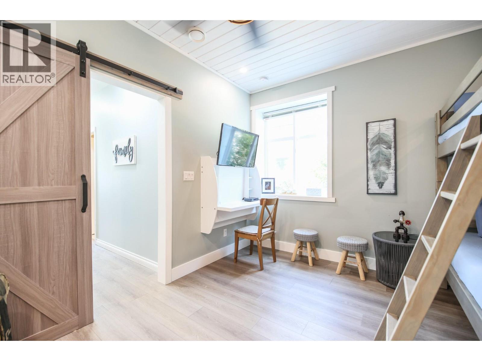 2450 Radio Tower Road Unit# 202. Oliver, British Columbia