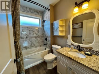 1132 Willow Row. Sicamous, British Columbia