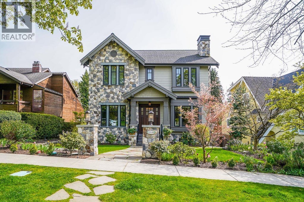 3530 W 34th Avenue, Vancouver