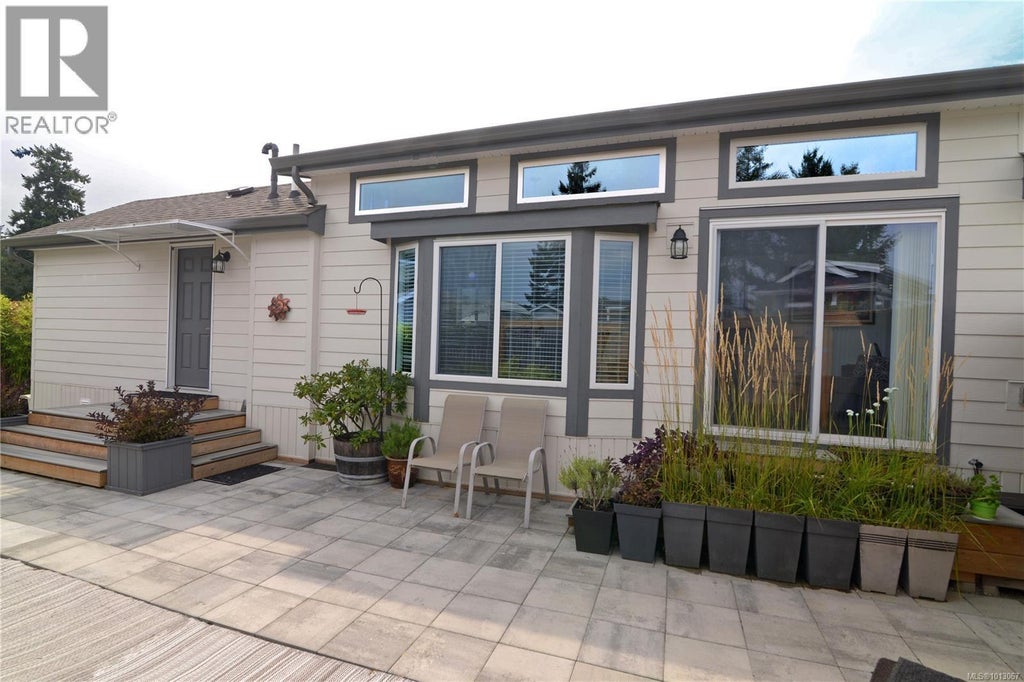 51 2133 Henderson Lake Way, Nanaimo