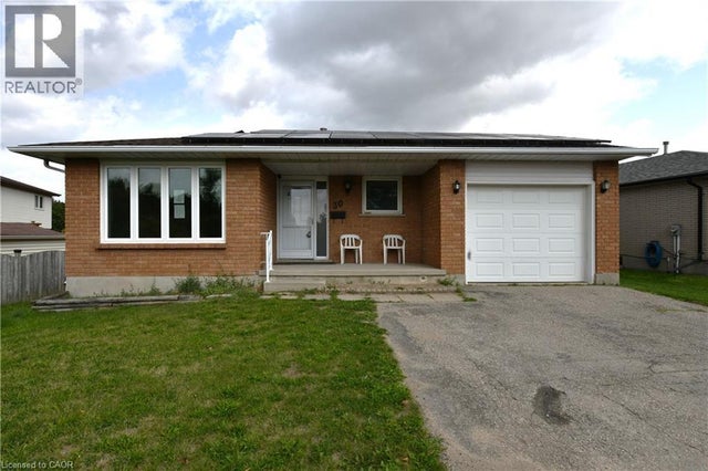 30 Casey Drive, Kitchener