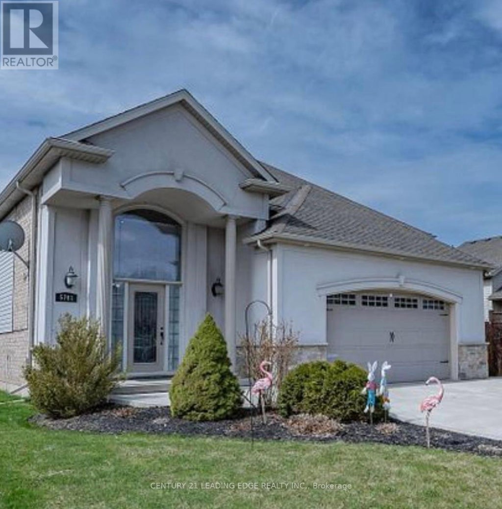 5761 Ironwood Street, Niagara Falls (forestview)