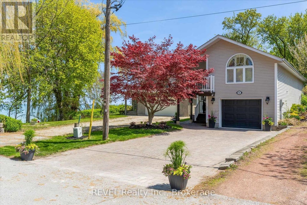 86 Newport Street, St. Catharines (port Weller)
