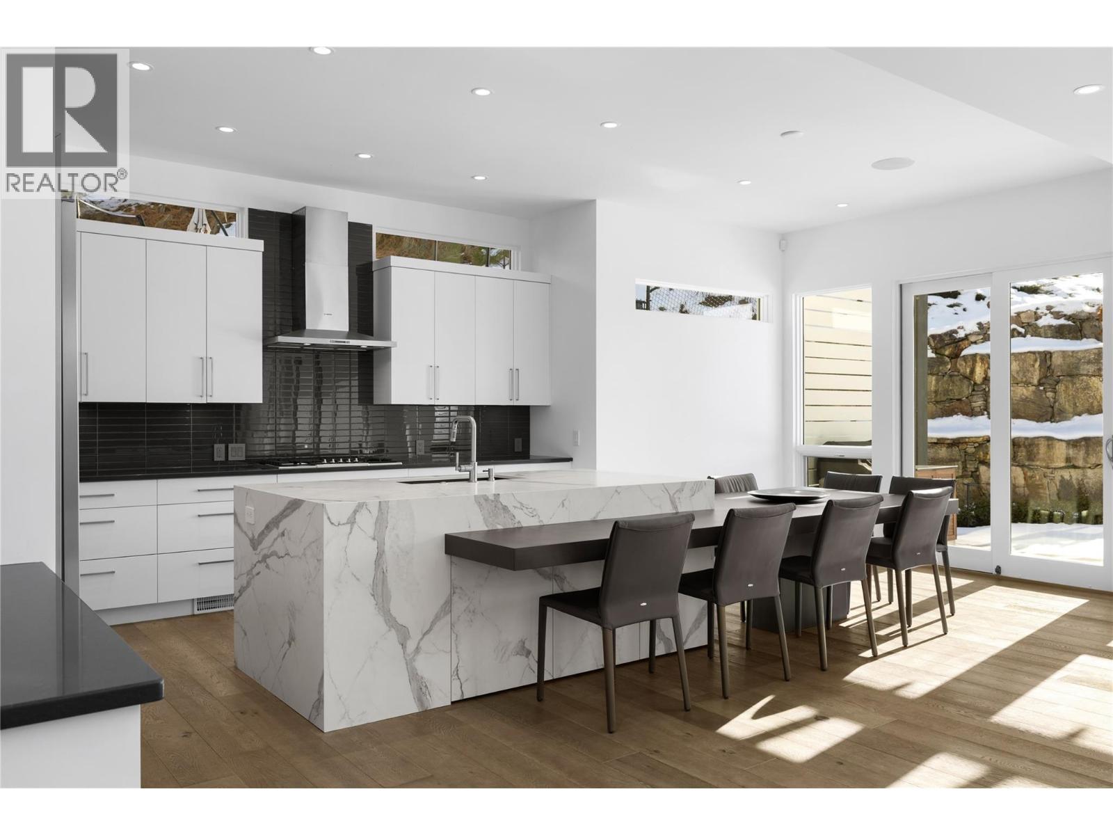 1049 Westpoint Drive. Kelowna, British Columbia