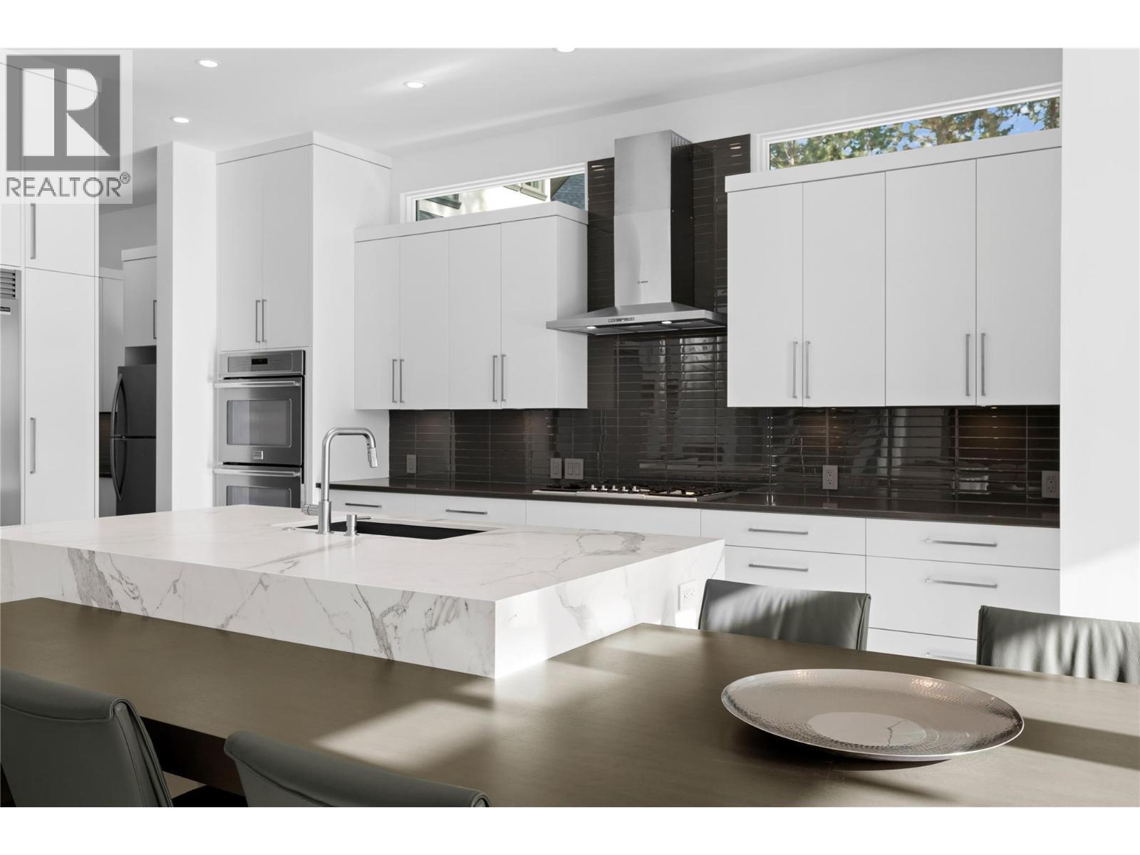 1049 Westpoint Drive. Kelowna, British Columbia