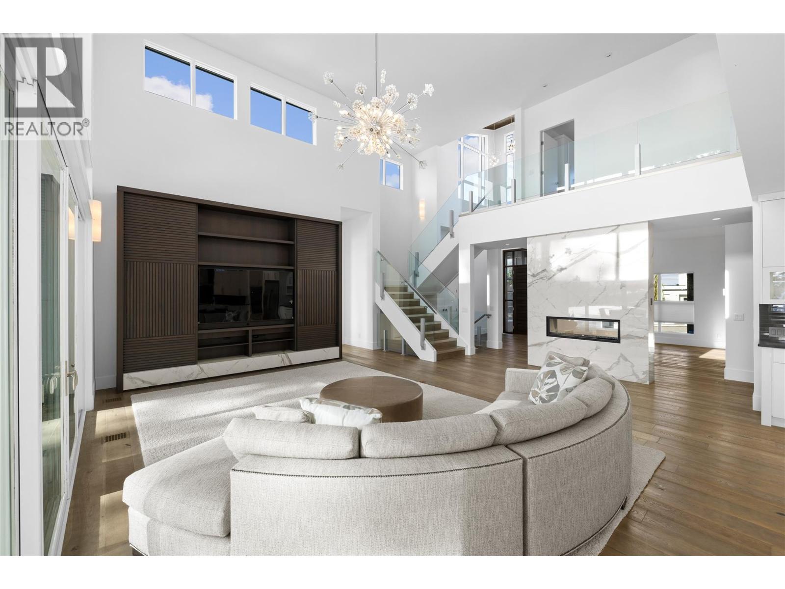 1049 Westpoint Drive. Kelowna, British Columbia