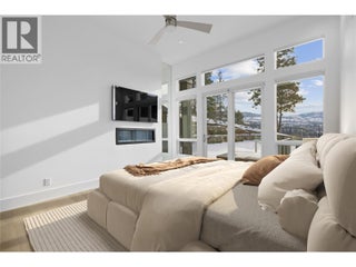 1049 Westpoint Drive. Kelowna, British Columbia