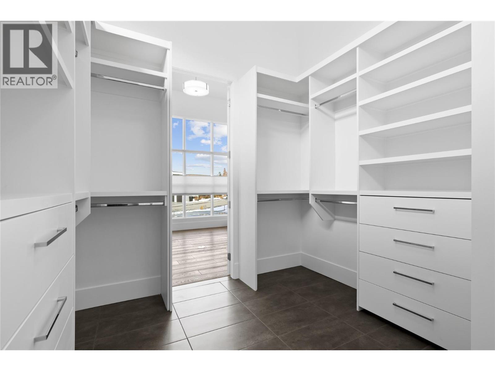 1049 Westpoint Drive. Kelowna, British Columbia