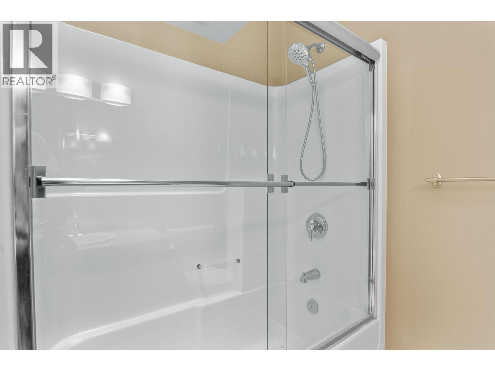 2365 Stillingfleet Road Unit# 39. Kelowna, British Columbia