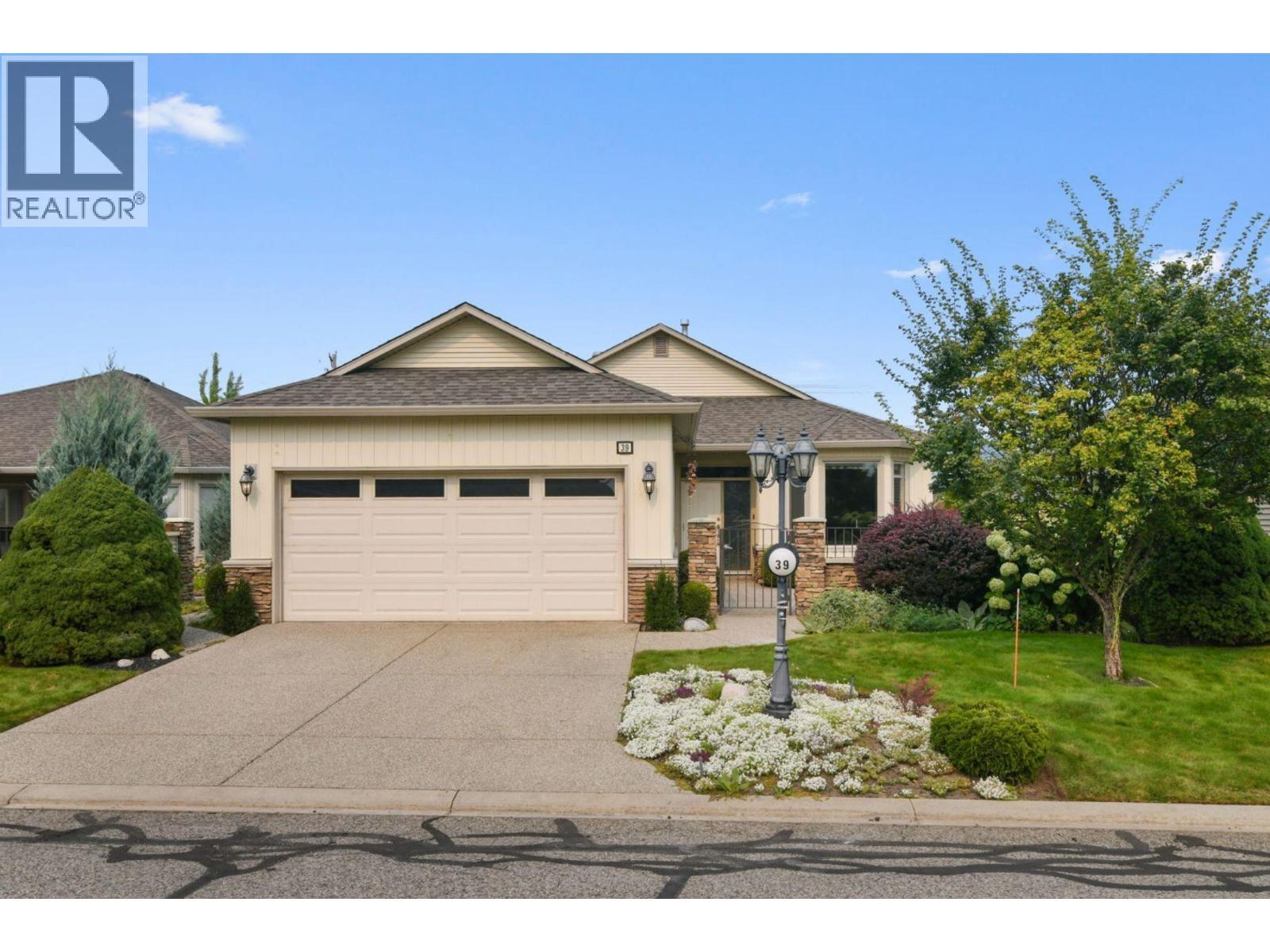 2365 Stillingfleet Road Unit# 39. Kelowna, British Columbia