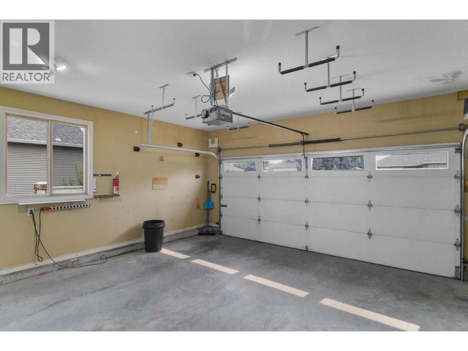 2365 Stillingfleet Road Unit# 39. Kelowna, British Columbia