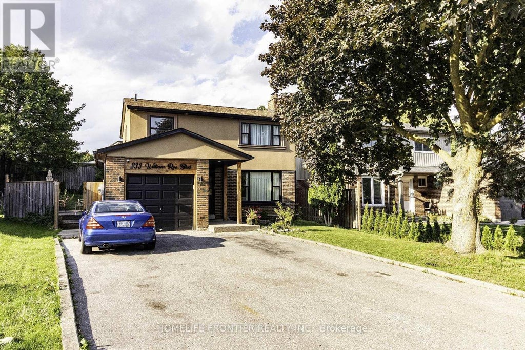 233 William Roe Boulevard, Newmarket (central Newmarket)